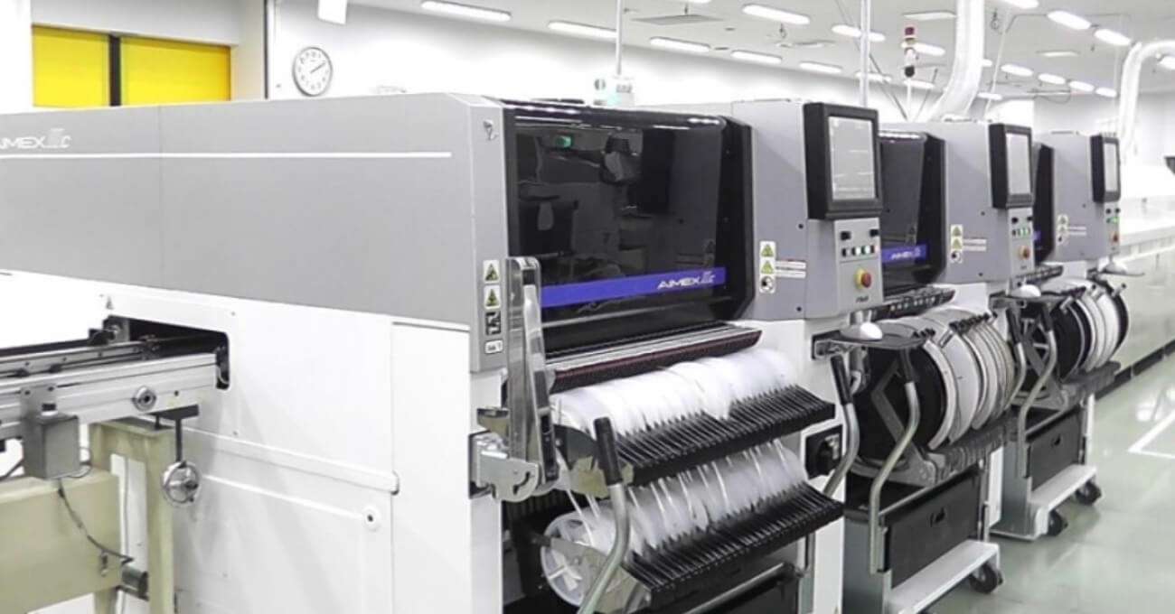 SMT実装機 | 試作・小ロット生産可能 | 岩崎通信機株式会社　福島事業所